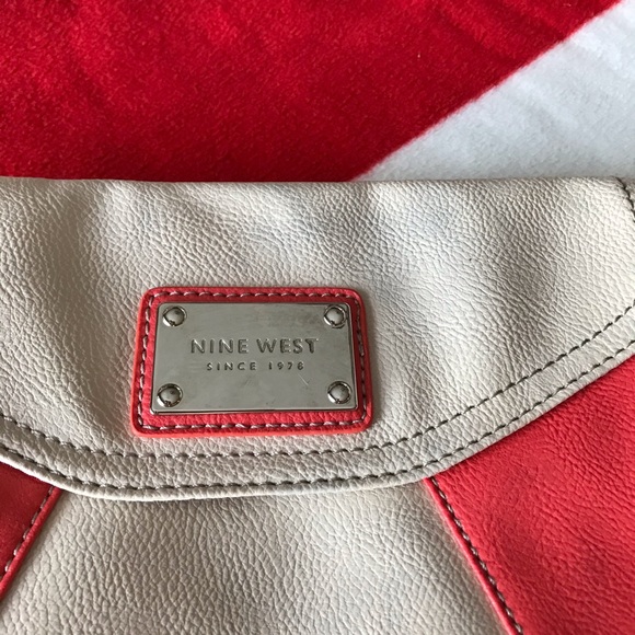🆕 Nine West Crossbody Purse - Picture 5 of 8